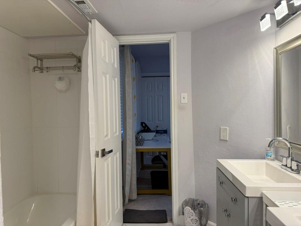 2835 Keller Springs Road, Unit 103 Carrollton, TX 75006 - Photo 19 of 21