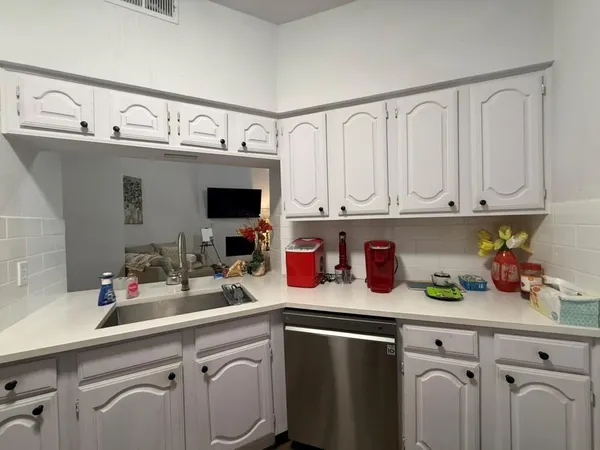 $2,080 | 2835 Keller Springs Road, Unit 103, Carrollton, TX 75006