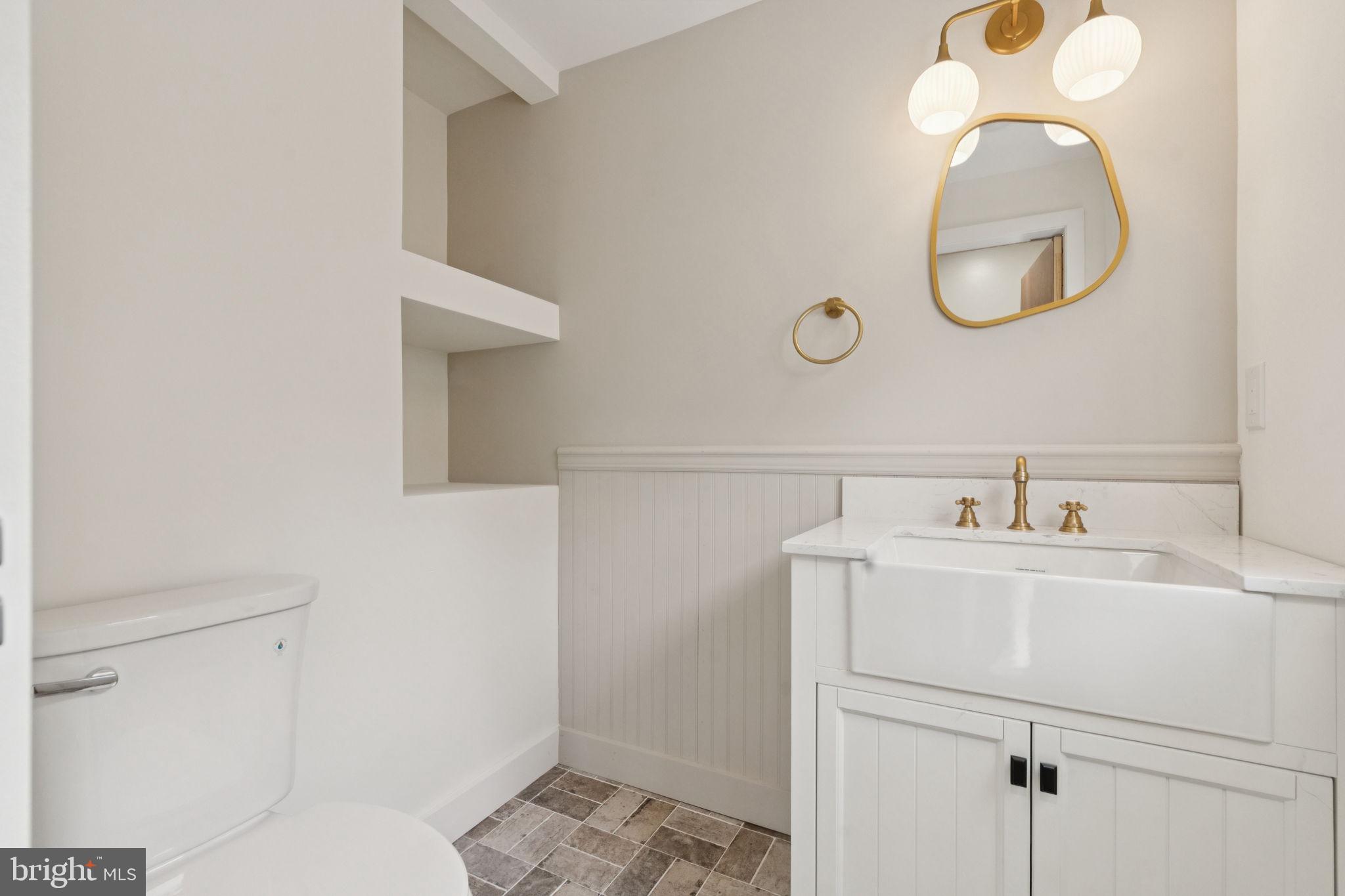 1816 South Mole Street Philadelphia, PA 19145 - Photo 15 of 37