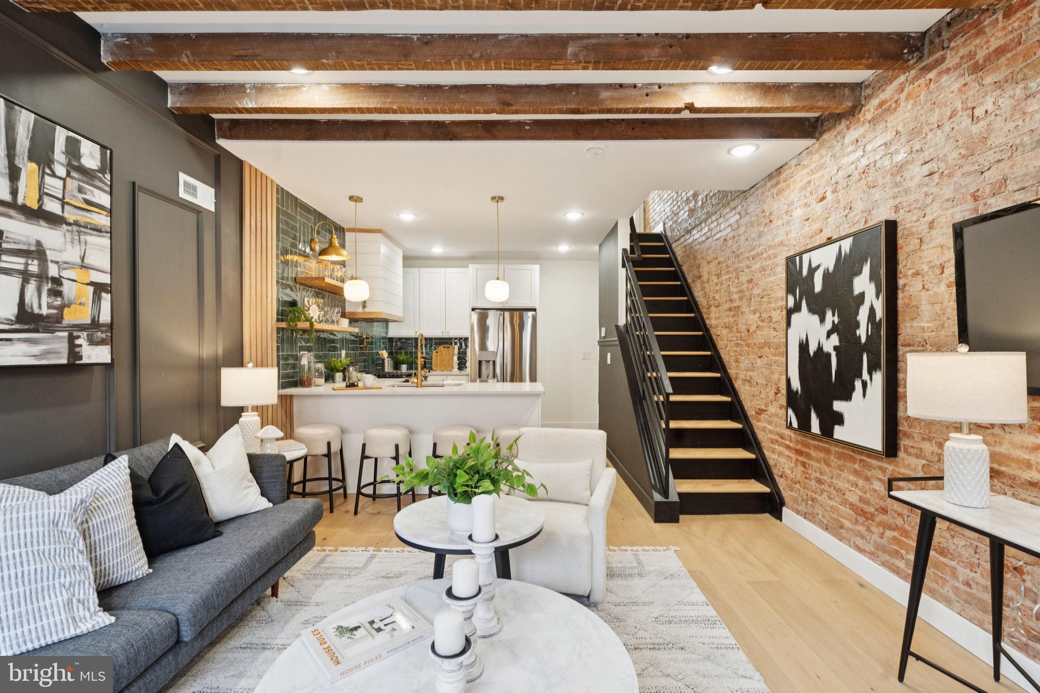 1816 South Mole Street Philadelphia, PA 19145 - Photo 2 of 37