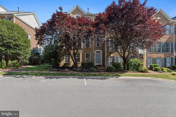 $3,750 | 43809 Water Bay Terrace, Leesburg, VA 20176