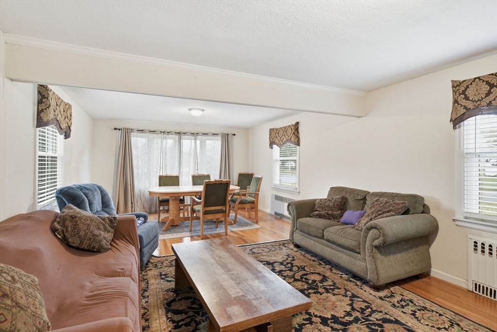 2163 Wilbraham Road Springfield, MA 01129 - Photo 16 of 25