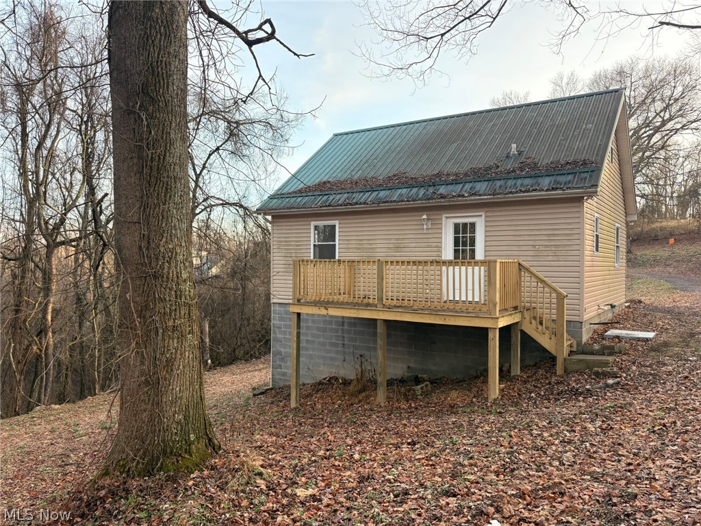 1213 Rabbit Hill Road Wellsburg, WV 26070 - Photo 2 of 21