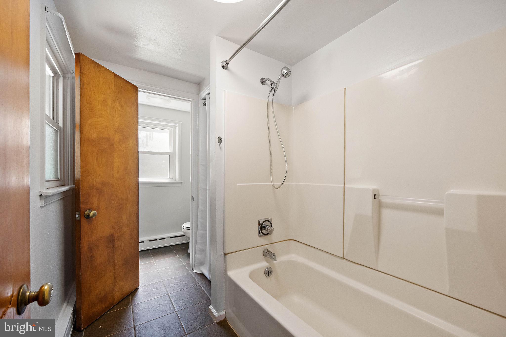 2324 West Chester Road Coatesville, PA 19320 - Photo 13 of 29 Gallery Image 13
