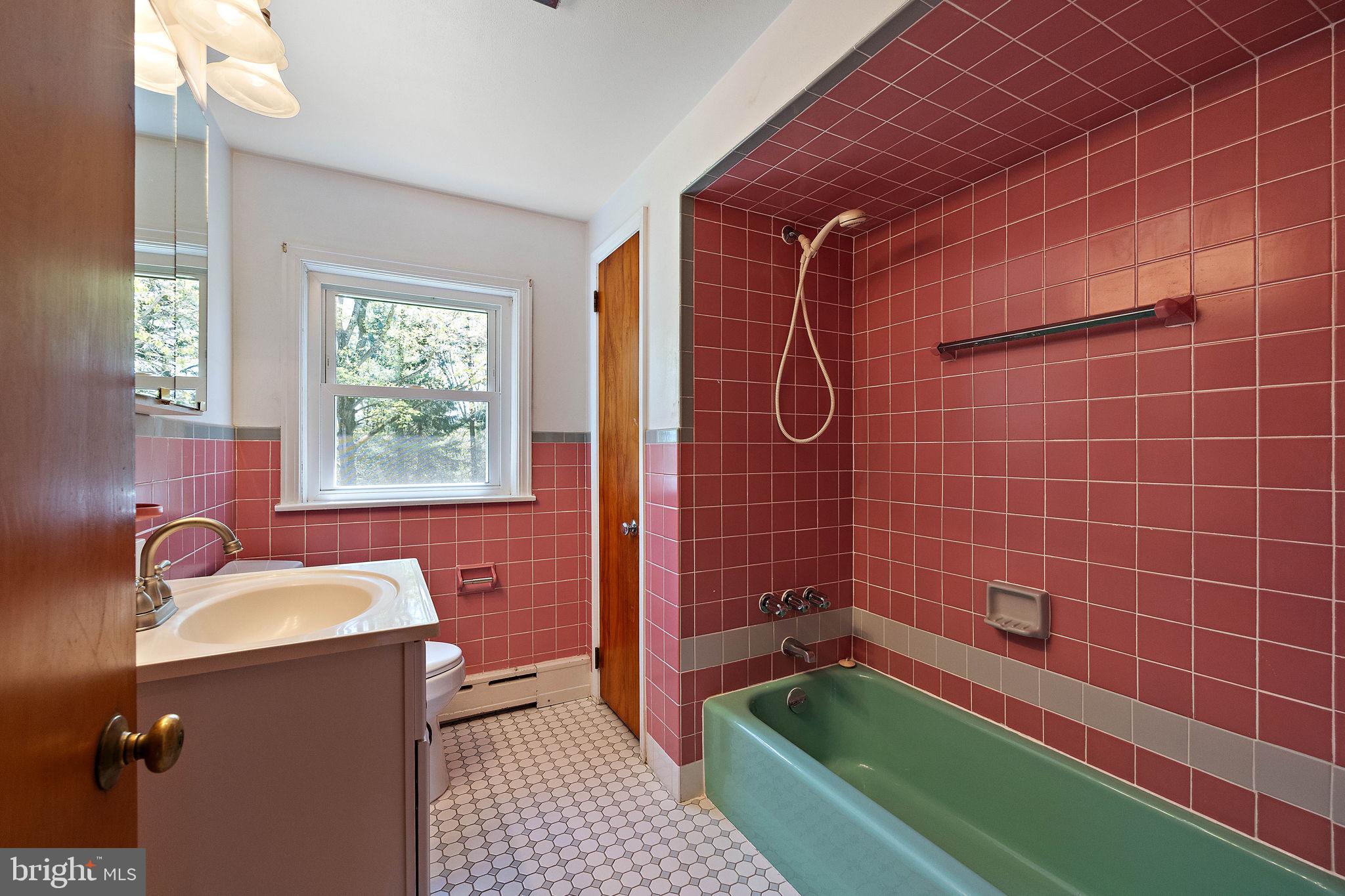 2324 West Chester Road Coatesville, PA 19320 - Photo 18 of 29 Gallery Image 18