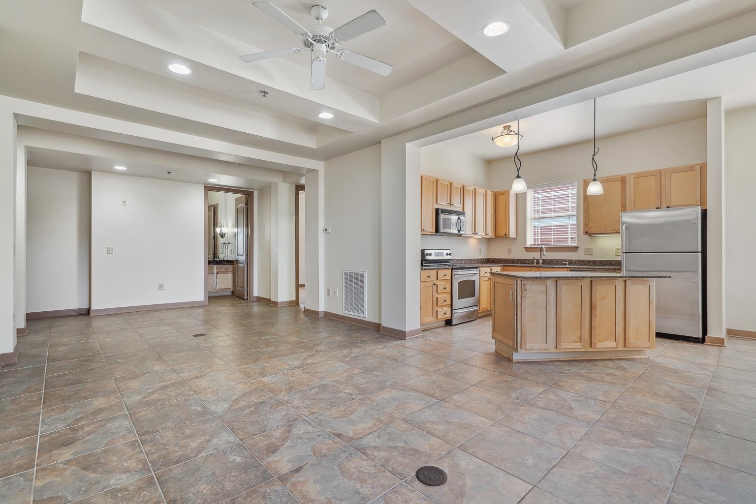 1430 Regency Road, Unit H201 Gulf Shores, AL 36542 - Photo 13 of 49 Living Room