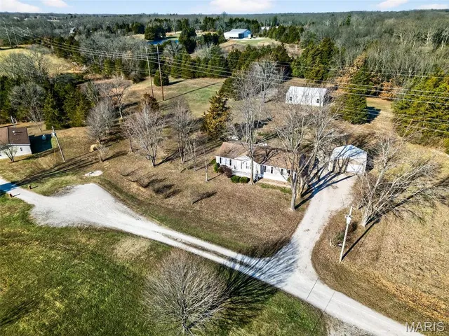 $305,000 | 3475 Cedar Vista Drive, Wentzville, MO 63385