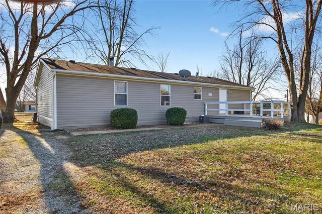 $305,000 | 3475 Cedar Vista Drive, Wentzville, MO 63385