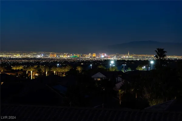 $1,299,000 | 2781 Josephine Drive, Henderson, NV 89044