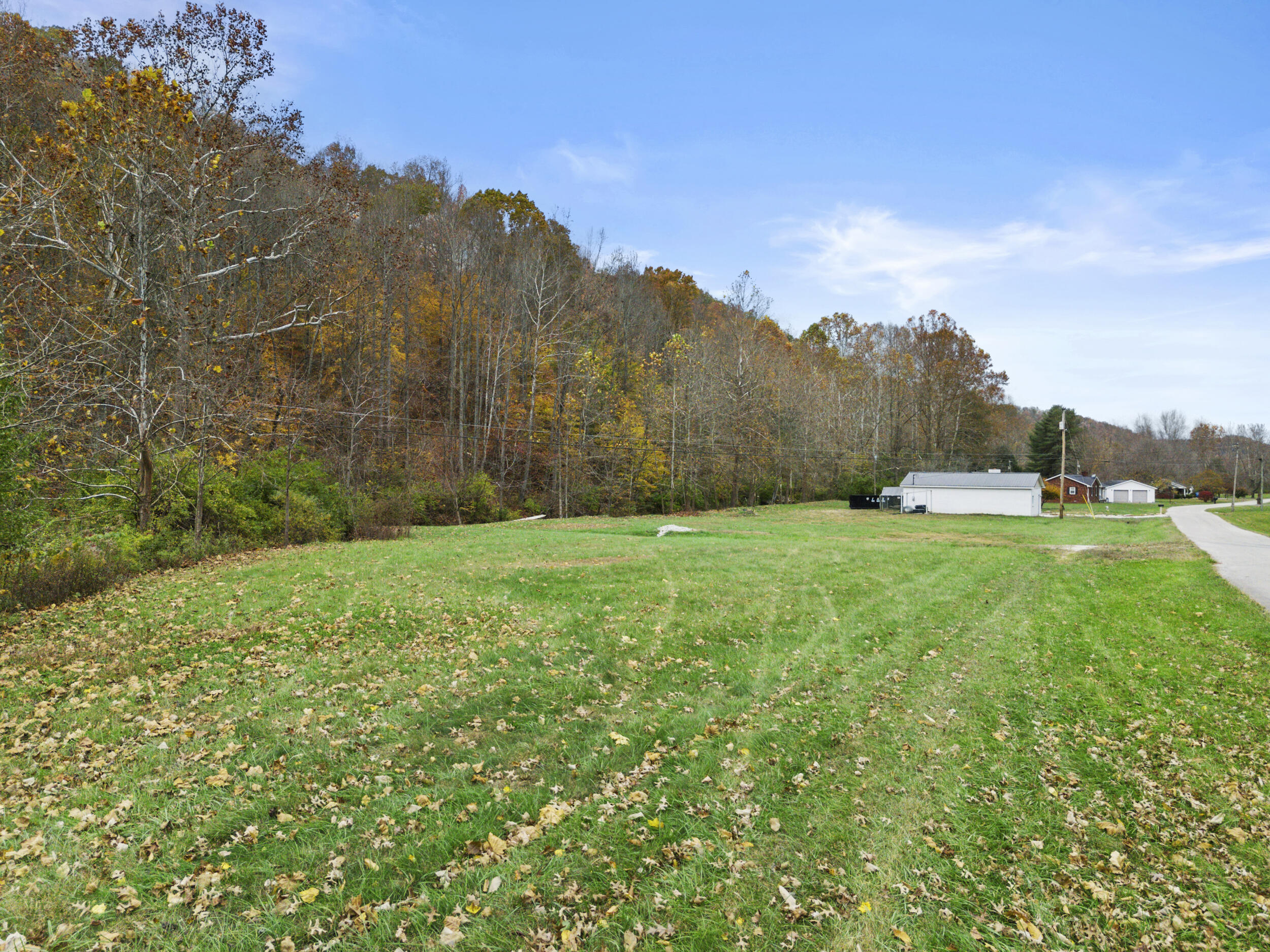 223 Sycamore Road Stanton, KY 40380 - Photo 42 of 44 42_dji_20241031170222_0298_d