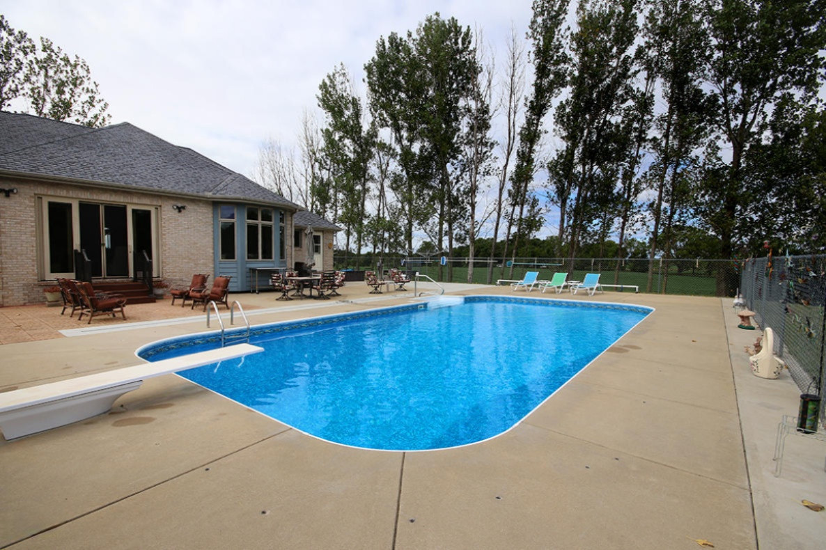 18627 Rickerman Road Galien, MI 49113 - Photo 6 of 42 IMG_4747
