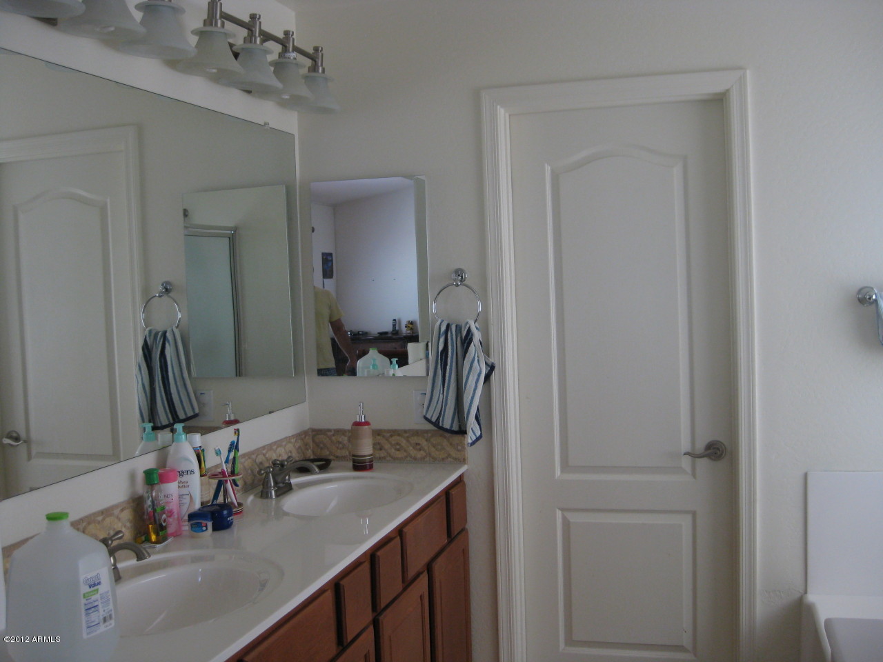 2333 West Steed Ridge Phoenix, AZ 85085 - Photo 10 of 12 11masterbath1