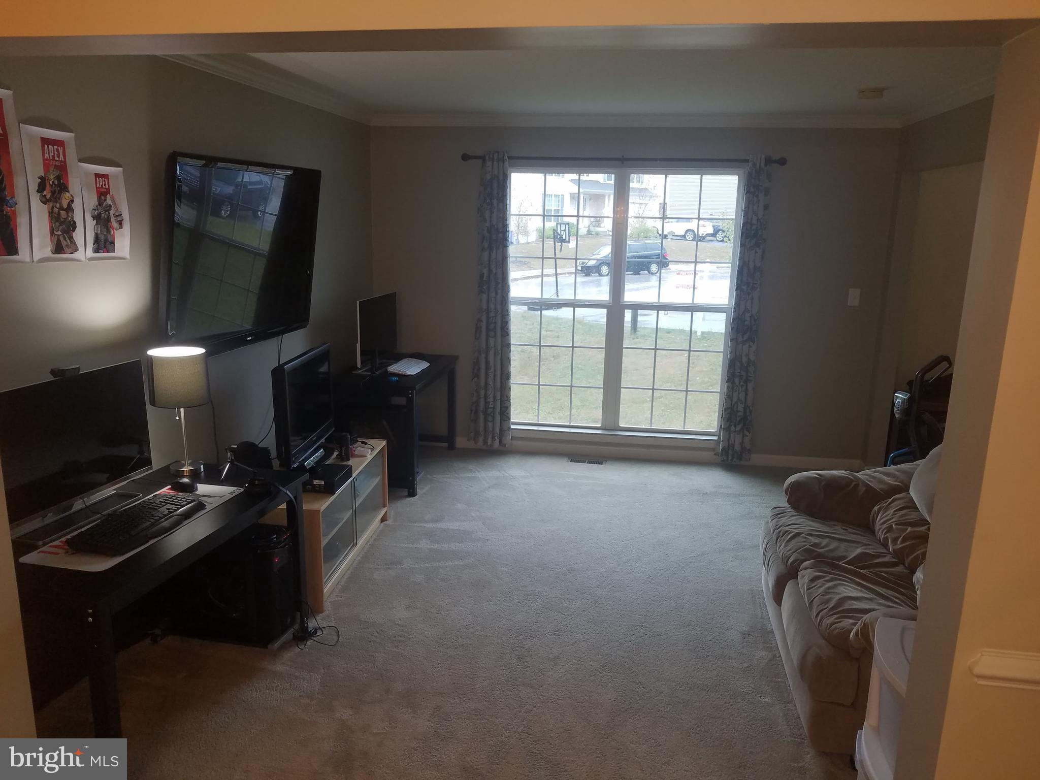 6131 Noah Way Hanover, MD 21076 - Photo 5 of 32