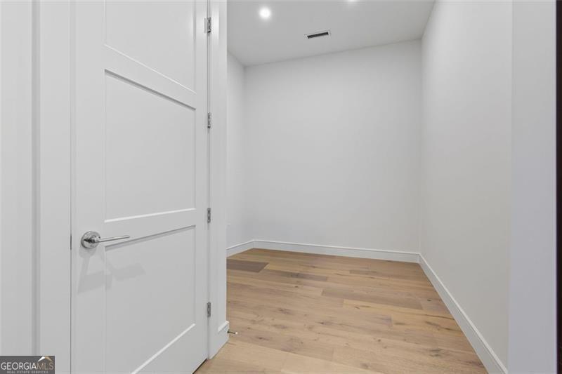 2425 Peachtree Road, Unit 1504 Atlanta, GA 30305 - Photo 23 of 66