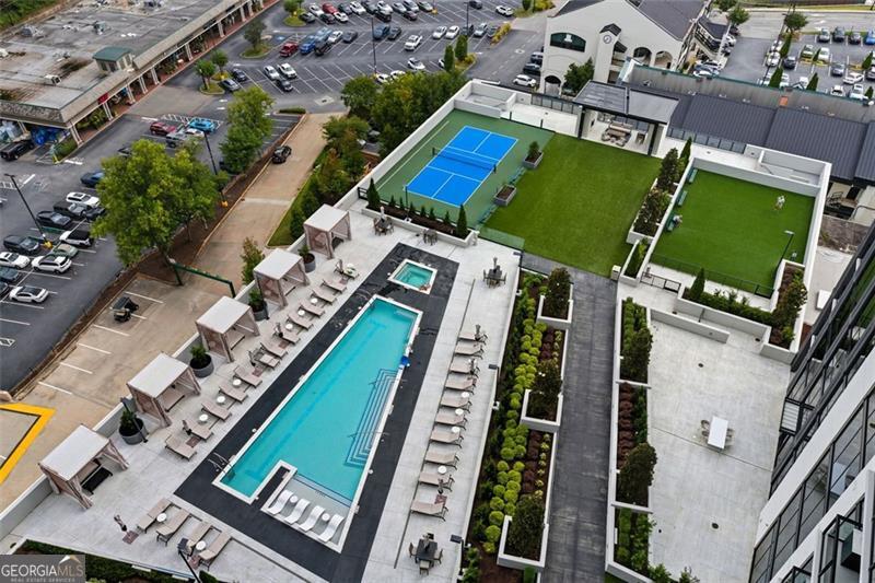 2425 Peachtree Road, Unit 1504 Atlanta, GA 30305 - Photo 35 of 66 aerial view of a tennis ground with large trees