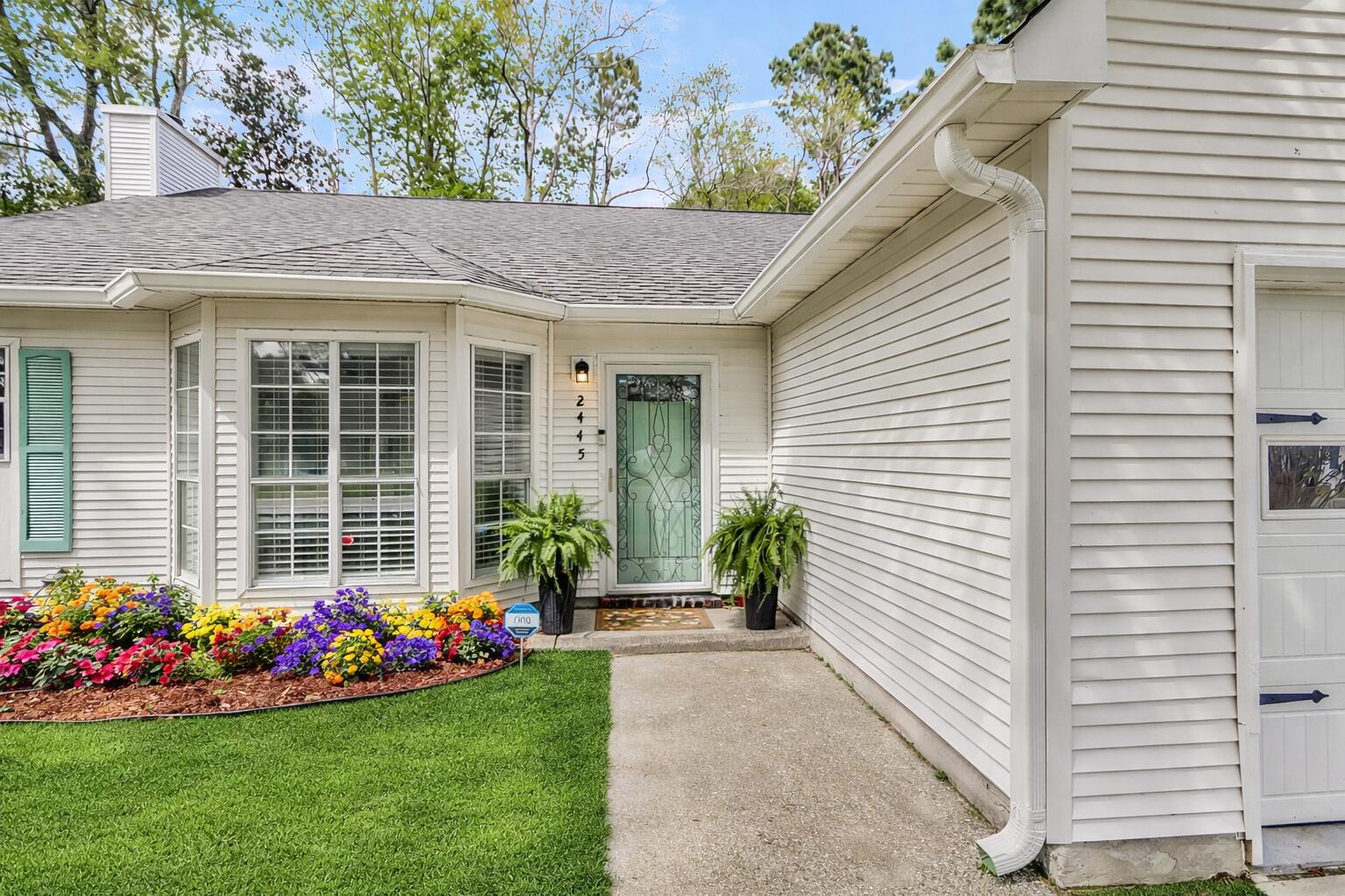 2445 Castlereagh Road Charleston, SC 29414 - Photo 2 of 40 ChatGPT Image Mar 26, 2026, 05_05_59 PM