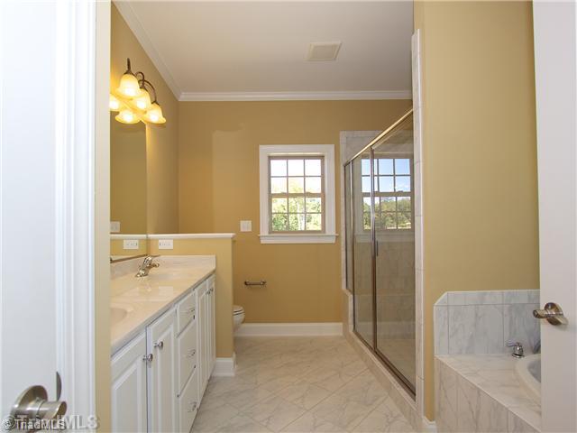 208 Jordan Ridge Way Jamestown, NC 27282 - Photo 12 of 16 Master Bath/Spa.