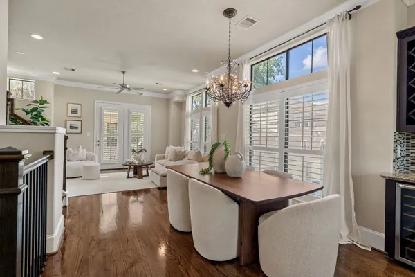 $460,000 | 1118 West 25th Street, Houston, TX 77008