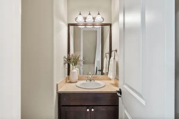 $460,000 | 1118 West 25th Street, Houston, TX 77008