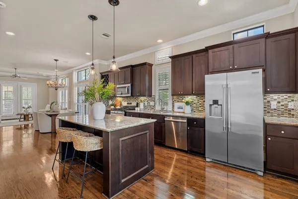 $460,000 | 1118 West 25th Street, Houston, TX 77008