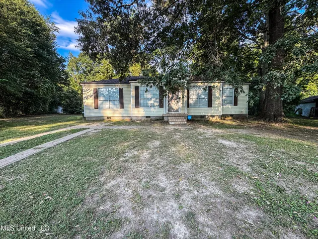 $115,000 | 801 Eastwood Road, Natchez, MS 39120