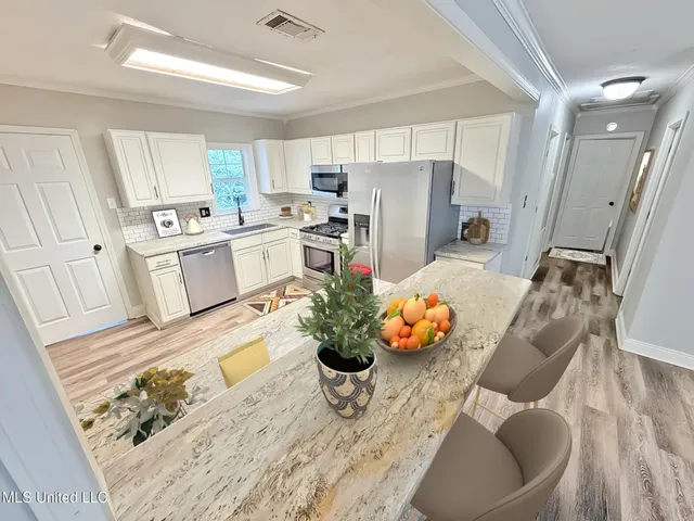 $115,000 | 801 Eastwood Road, Natchez, MS 39120