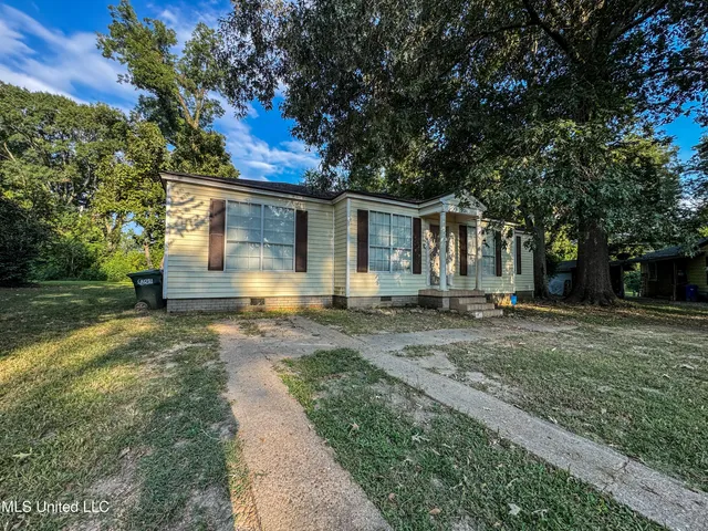 $115,000 | 801 Eastwood Road, Natchez, MS 39120
