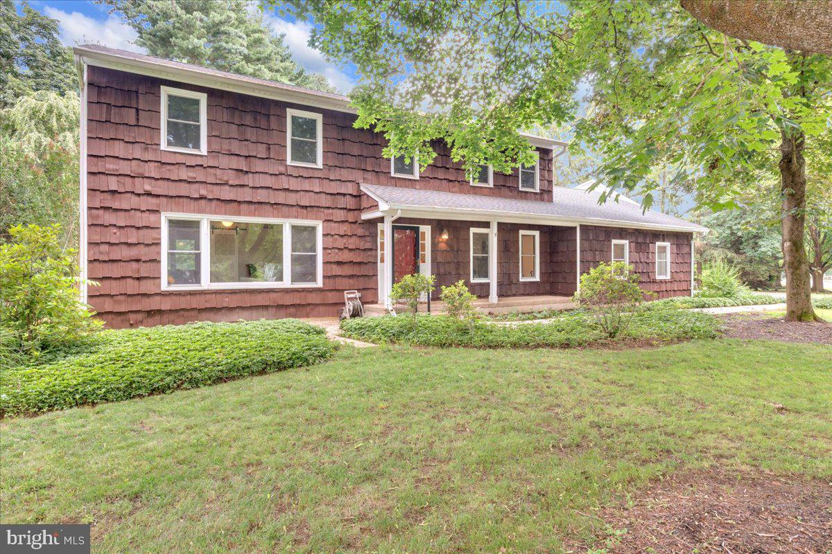 298 North Post Road Princeton Junction, NJ 08550 - Photo 2 of 35 front view of a house with a yard