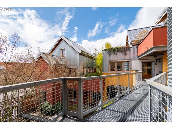 $675,000 | 321 Mill Street, Unit 3, Eugene, OR 97401