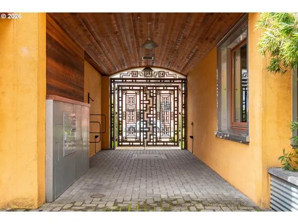 $675,000 | 321 Mill Street, Unit 3, Eugene, OR 97401