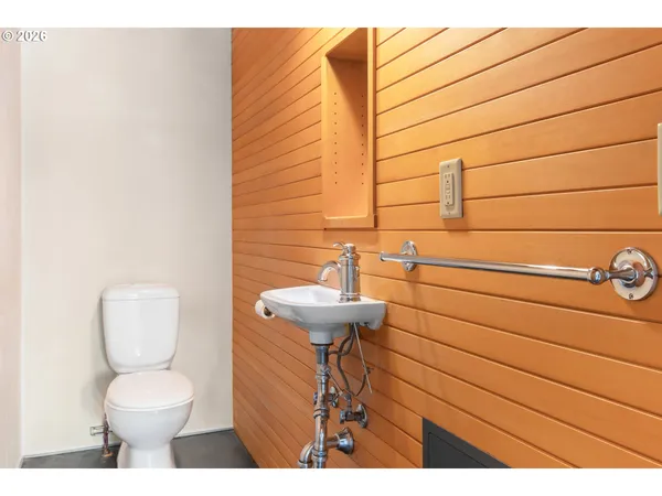 $675,000 | 321 Mill Street, Unit 3, Eugene, OR 97401