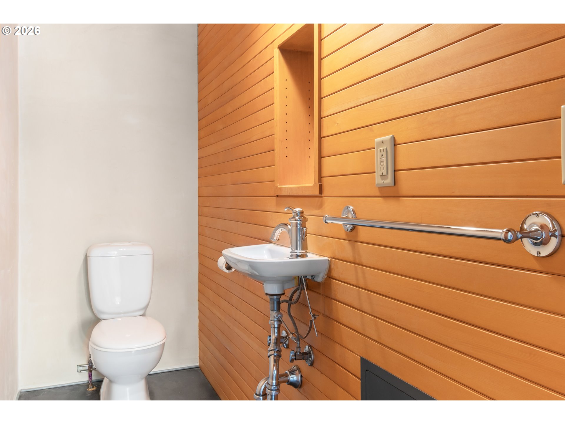 321 Mill Street, Unit 3 Eugene, OR 97401 - Photo 38 of 46