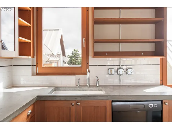 $675,000 | 321 Mill Street, Unit 3, Eugene, OR 97401