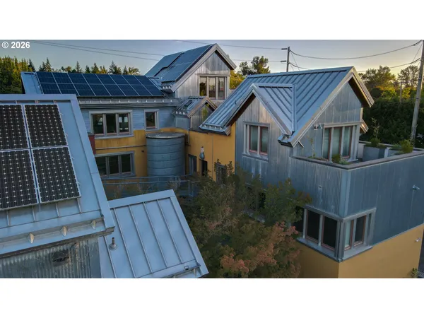 $675,000 | 321 Mill Street, Unit 3, Eugene, OR 97401