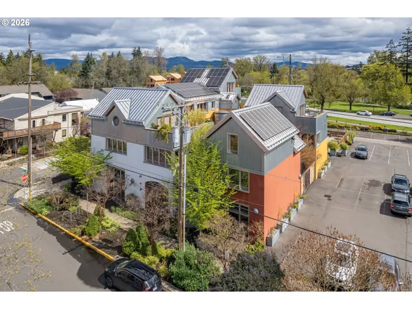 $675,000 | 321 Mill Street, Unit 3, Eugene, OR 97401