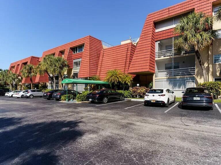 22615 Southwest 66th Avenue, Unit 101 Boca Raton, FL 33428 - Photo 26 of 28 20250201151436648486000000-o