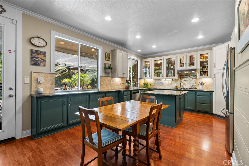 26214 Reade Place Stevenson Ranch, CA 91381 - Photo 18 of 58