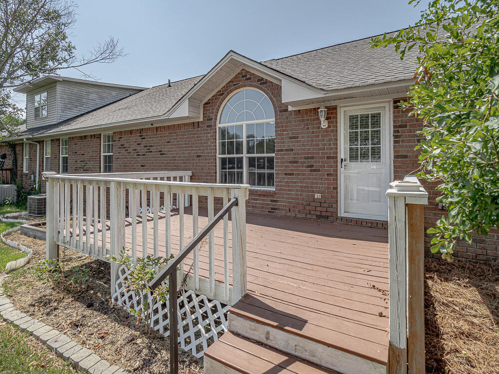 100 Radcliff Drive Sumter, SC 29150 - Photo 9 of 35 Relax on this beautiful deck.
