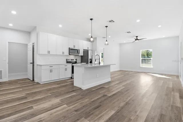 $275,000 | 11192 North Terra Cotta Drive, Citrus Springs, FL 34434