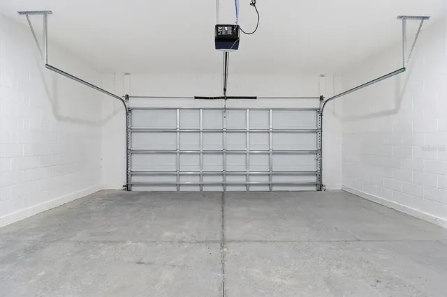 $275,000 | 11192 North Terra Cotta Drive, Citrus Springs, FL 34434