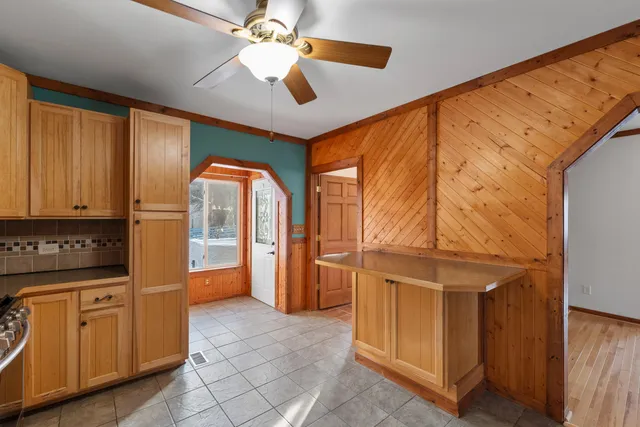 $475,000 | 12147 223rd Avenue, Salem Lakes, WI 53104