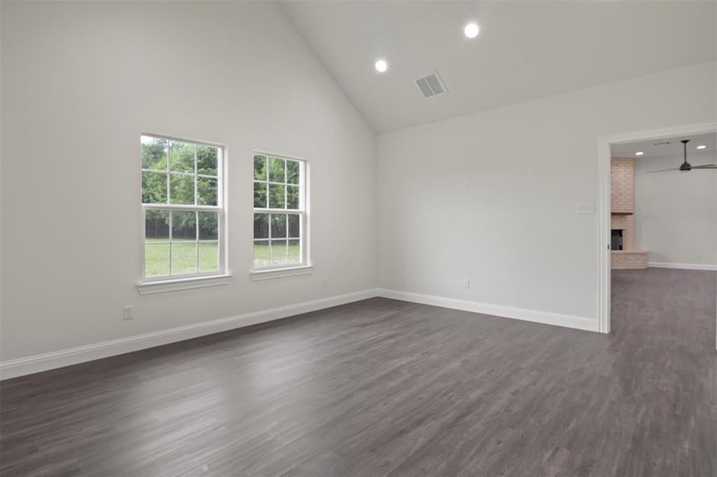 905 West Cardinal Street Ector, TX 75439 - Photo 14 of 30