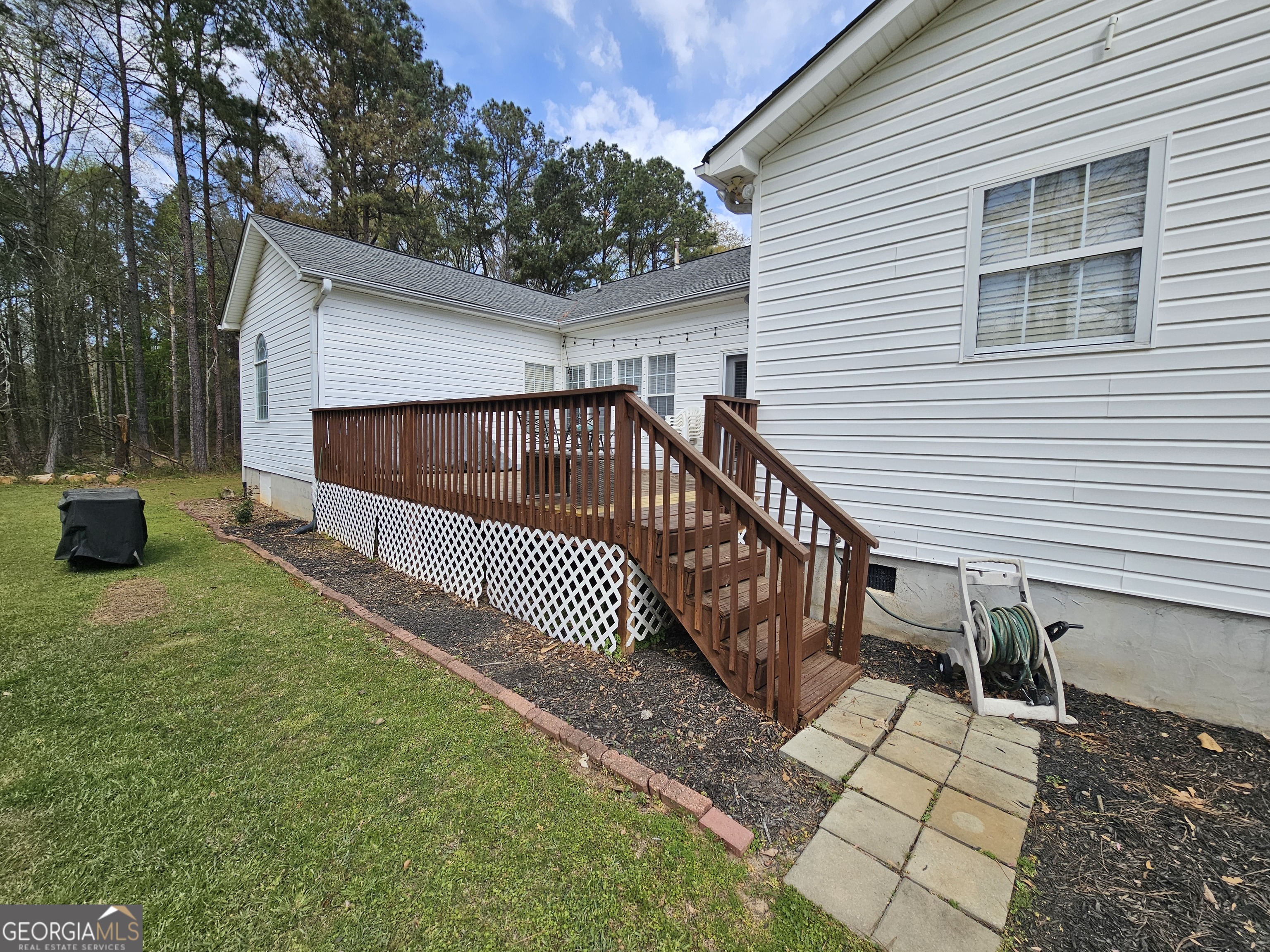 17 Goodwyn Road Newnan, GA 30265 - Photo 19 of 86