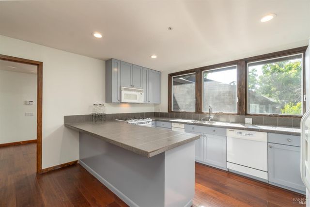 $5,250,000 | 8 Circle Road, San Rafael, CA 94903