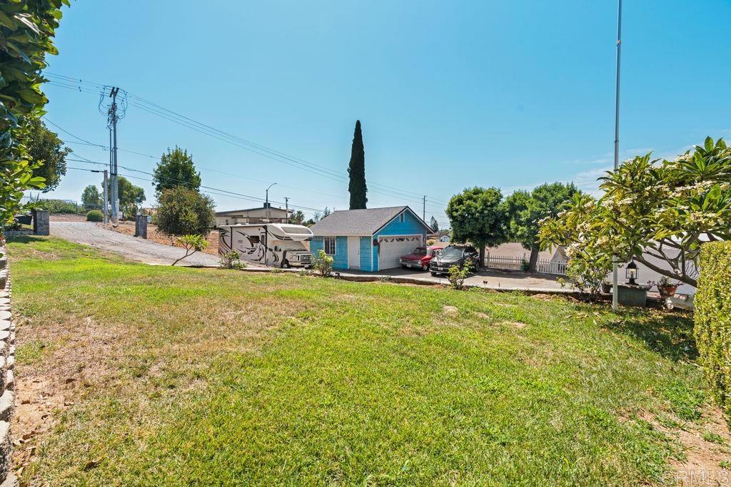 1422 East Fallbrook Street Fallbrook, CA 92028 - Photo 8 of 56 Gallery Image 8