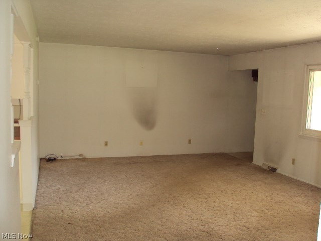 5237 Lockwood Road Madison, OH 44057 - Photo 5 of 20 Gallery Image 5