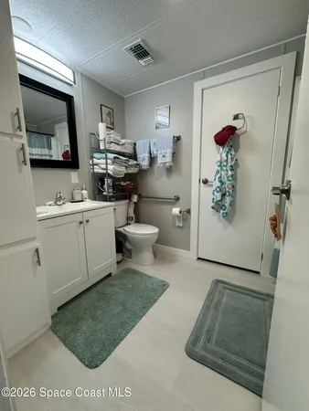 $210,000 | 915 Hemlock Street, Barefoot Bay, FL 32976