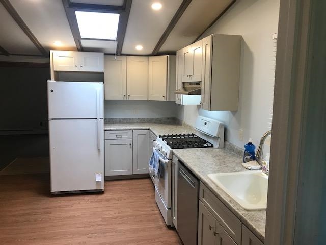 1063 West Side Road Conway, NH 03860 - Photo 7 of 20