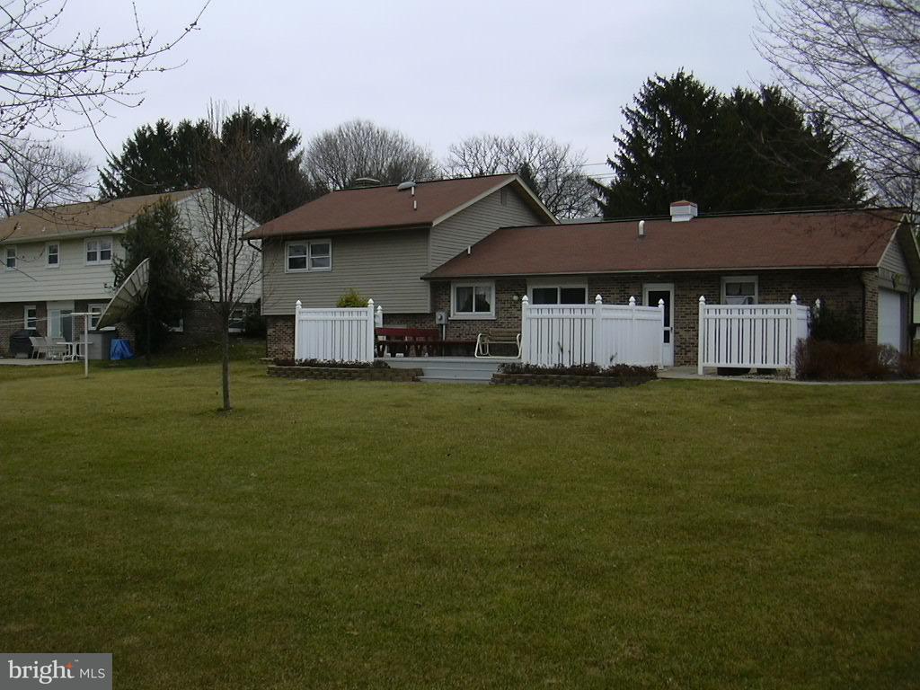 450 Delp Road Lancaster, PA 17601 - Photo 3 of 19 Gallery Image 3