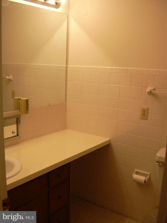 450 Delp Road Lancaster, PA 17601 - Photo 10 of 19 Gallery Image 10